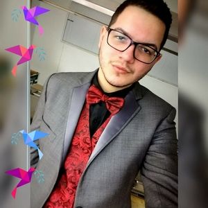 Meet your Posher, Ebiezer